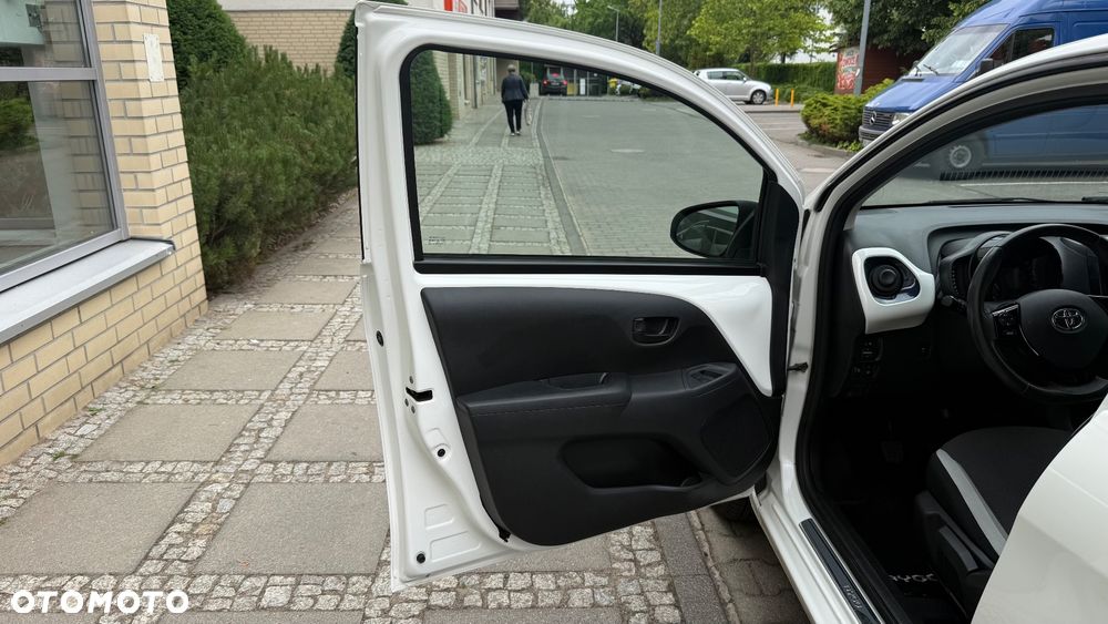 Toyota Aygo x-clusive Style Selection - 15