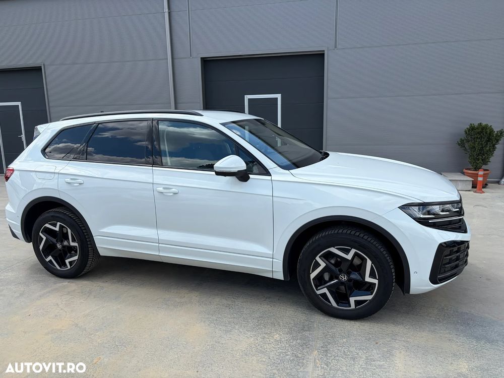 Volkswagen Touareg V6 TDI 4MOTION Elegance - 4