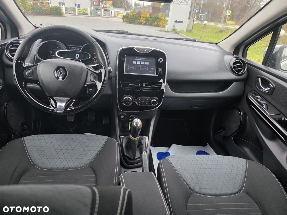 Renault Clio - 13