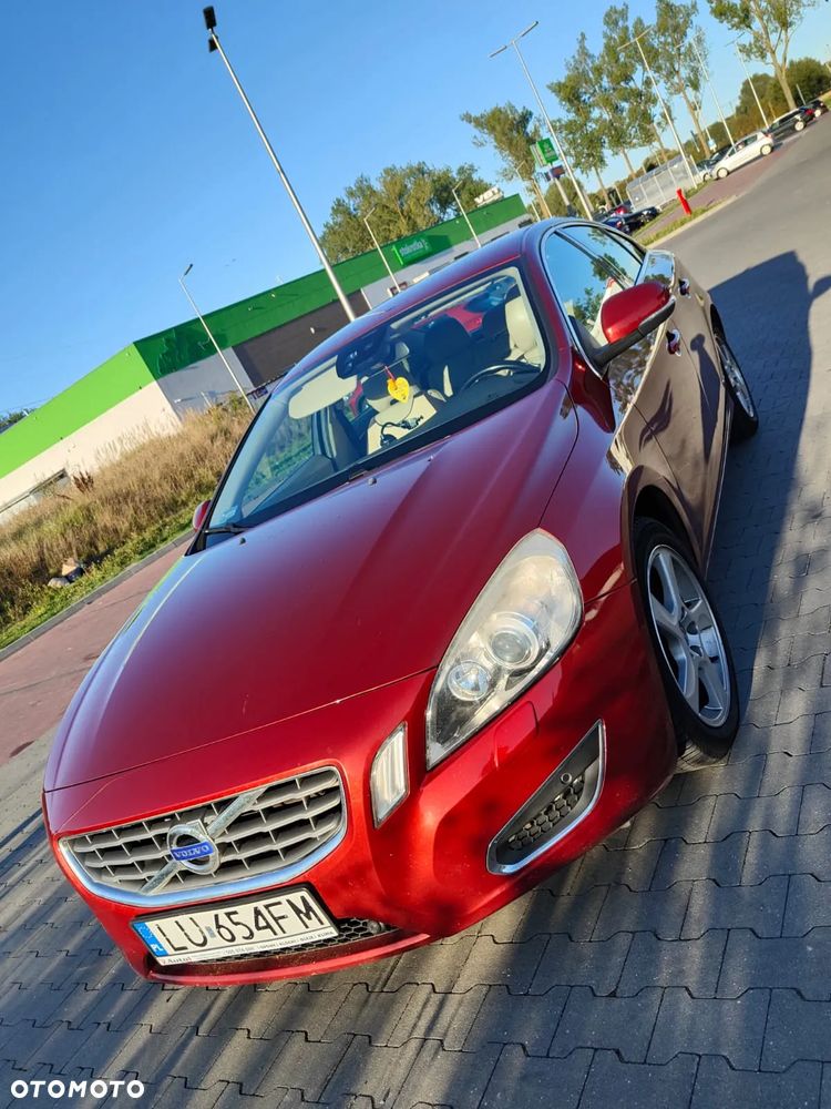 Volvo S60 - 3