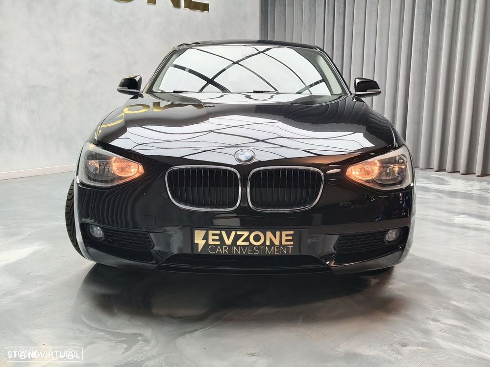 BMW 116 d EfficientDynamics — fotografia 2