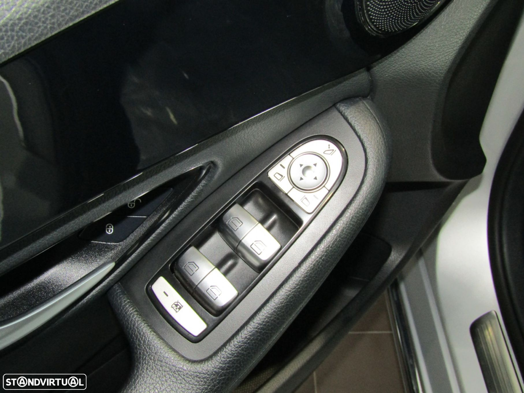 Mercedes-Benz C 200 d Avantgarde - 14