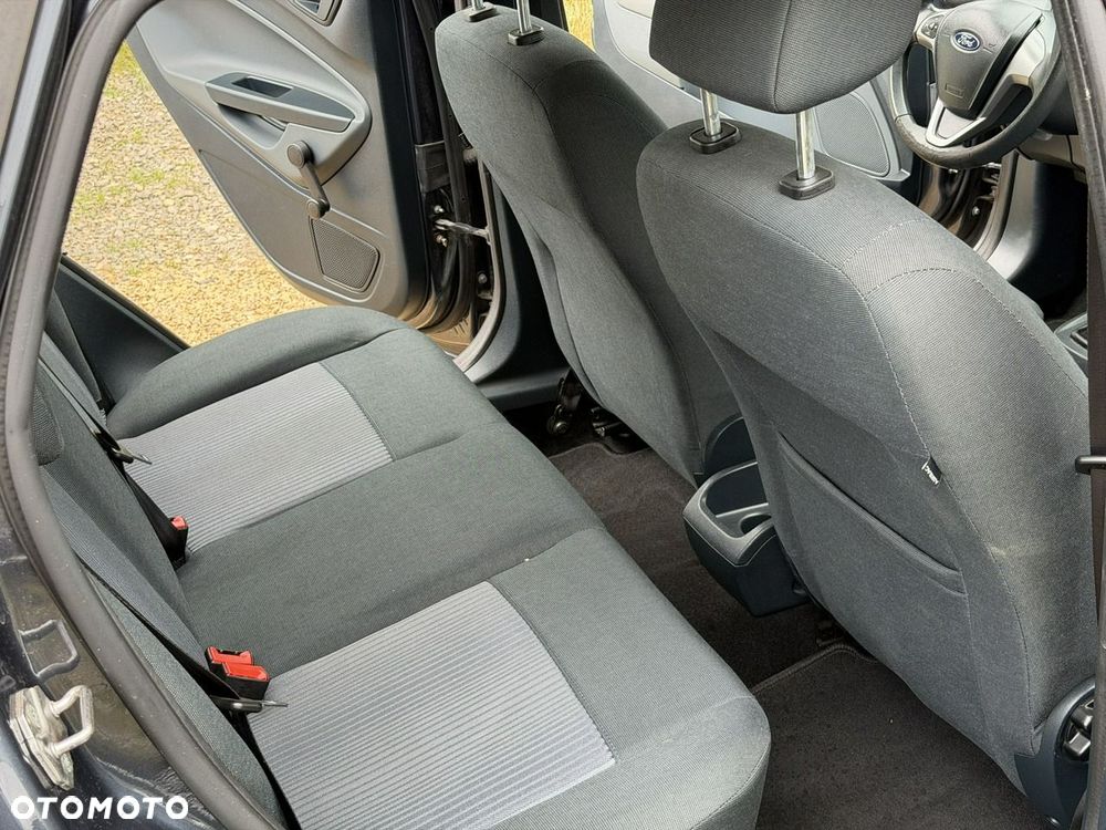 Ford Fiesta - 21