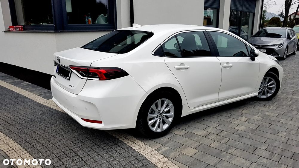 Toyota Corolla 1.8 Hybrid Comfort - 3
