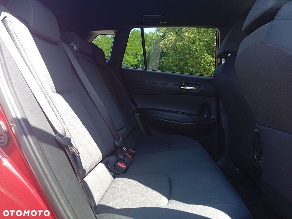 Toyota Corolla Cross 2.0 Hybrid Style AWD - 17