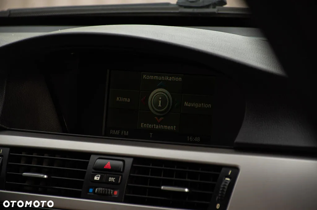 BMW Seria 3 320i - 31