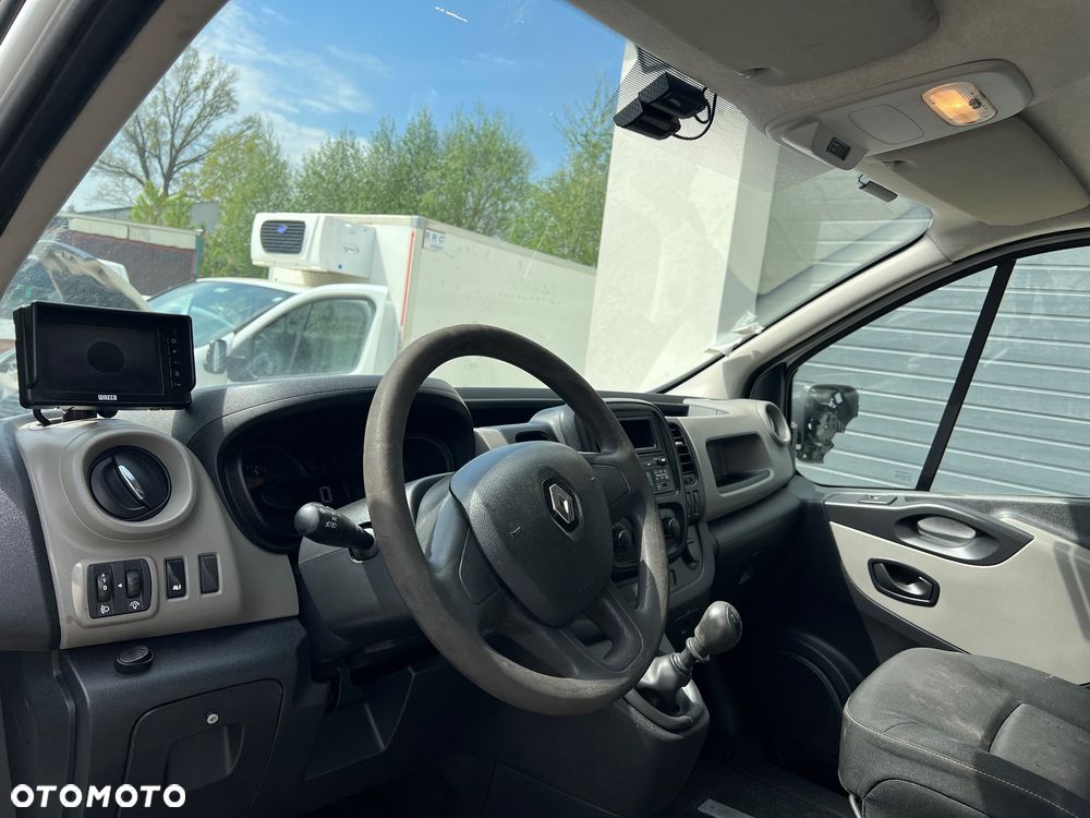 Renault Trafic - 6
