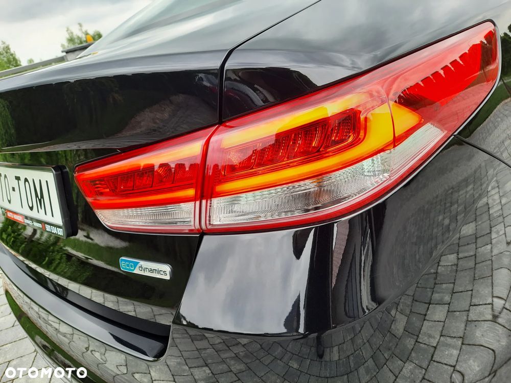 Kia Optima 1.7 CRDI Business - 30