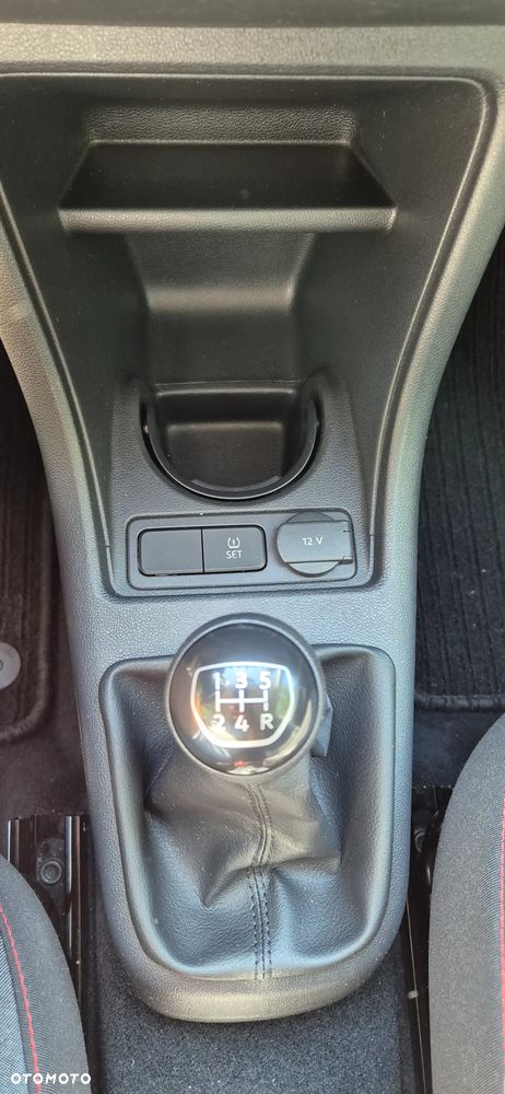 Volkswagen up! join - 13