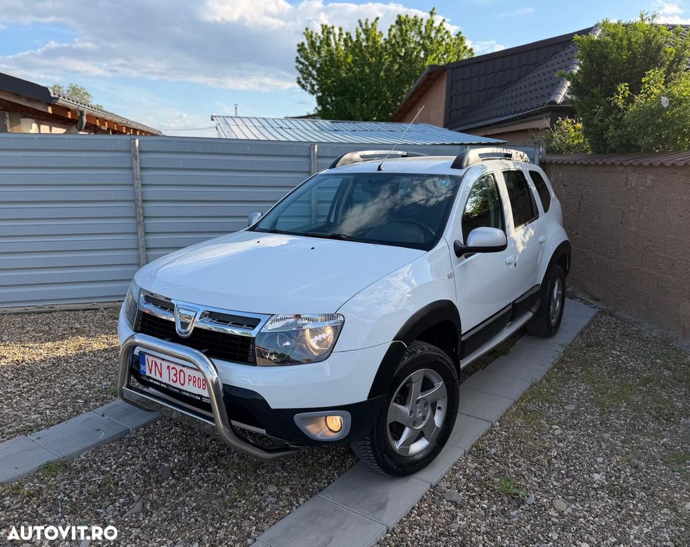 Dacia Duster 1.6 16V 4x4 Prestige - 1