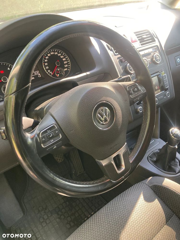 Volkswagen Touran 2.0 TDI DPF Comfortline - 12