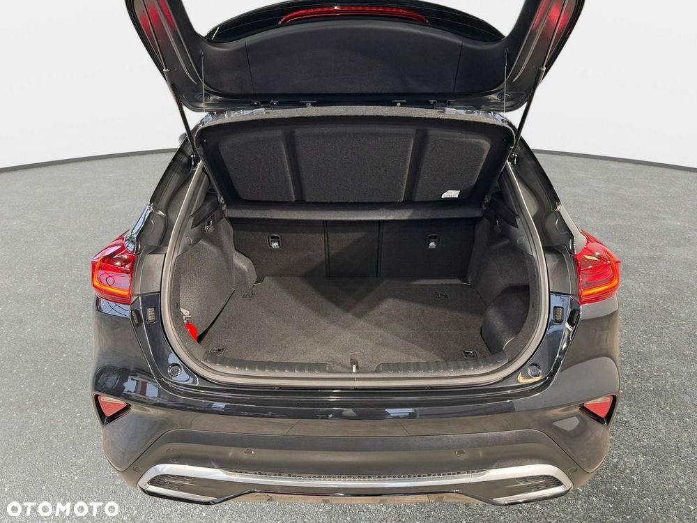 Kia XCeed - 13