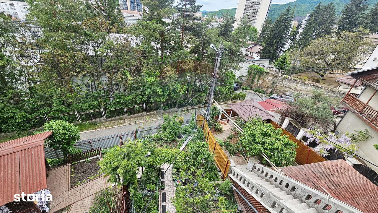 Apartament cu 3 camere de vânzare în zona Central - Imagine principală: 2/20
