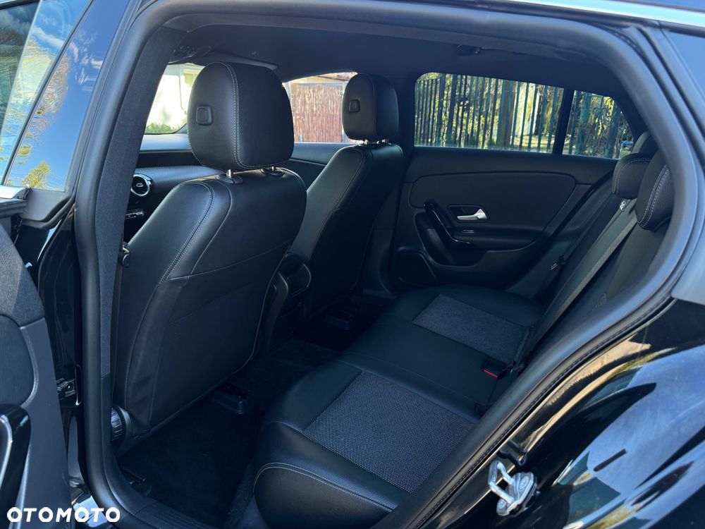 Mercedes-Benz CLA 200 d 8G-DCT Progressive - 17