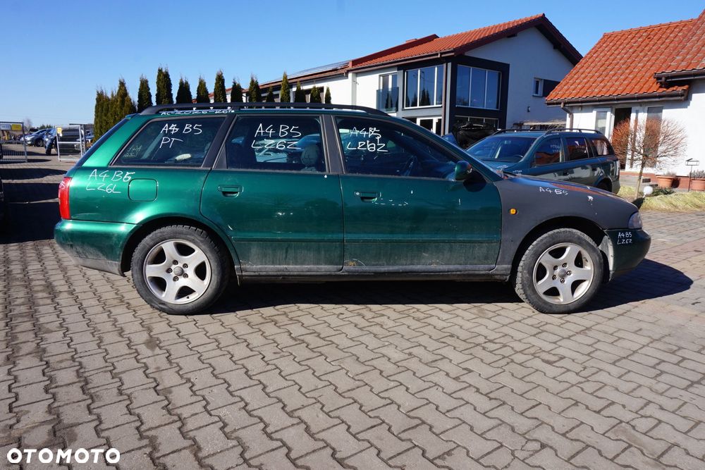 AUDI A4 B5 KOMBI 1998 LZ6L 1.8 20V ADR 125KM DDU ZIELONY na części - 6