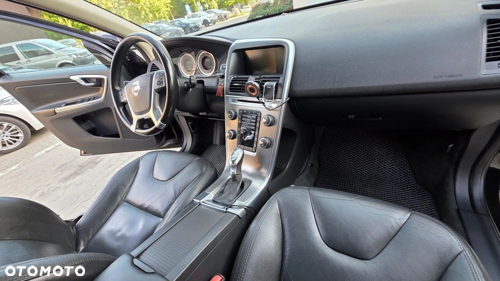Volvo XC 60 - 13