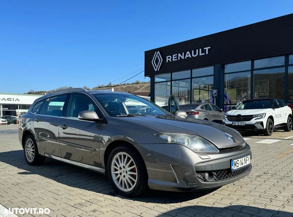 Renault Laguna - 1