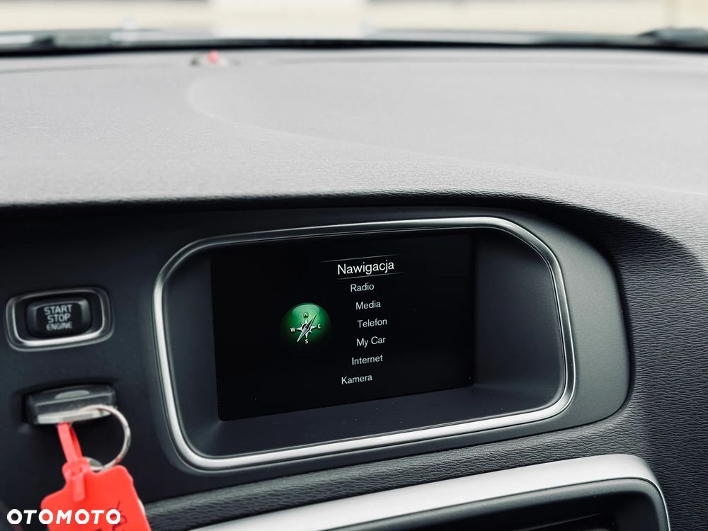 Volvo V40 D2 Drive-E R-Design Momentum - 30