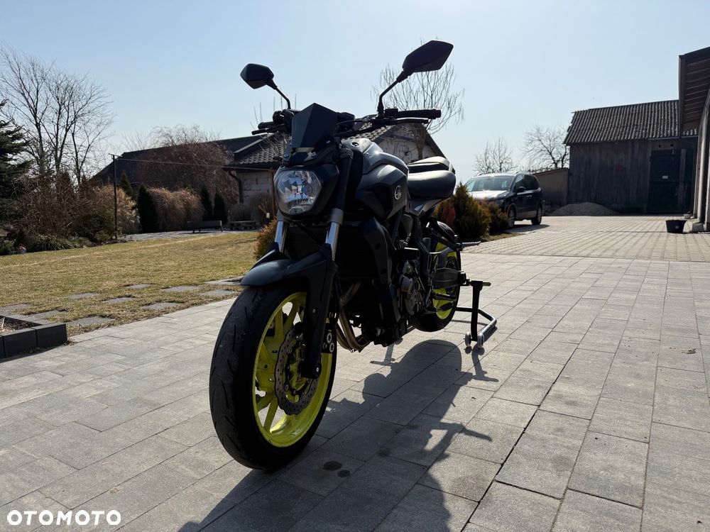 Yamaha MT - 1