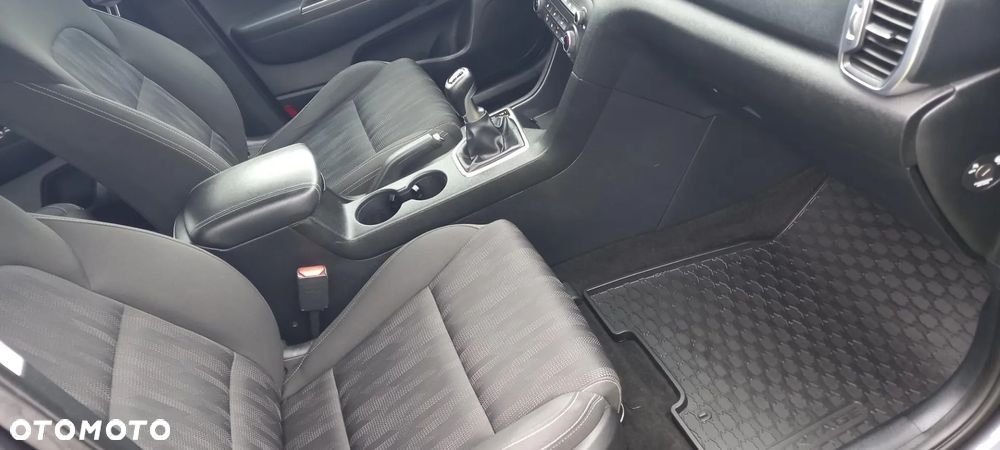 Kia Sportage 1.6 GDI 2WD VISION - 34