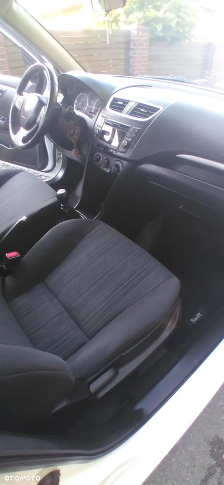 Suzuki Swift 1.2 Comfort - 22