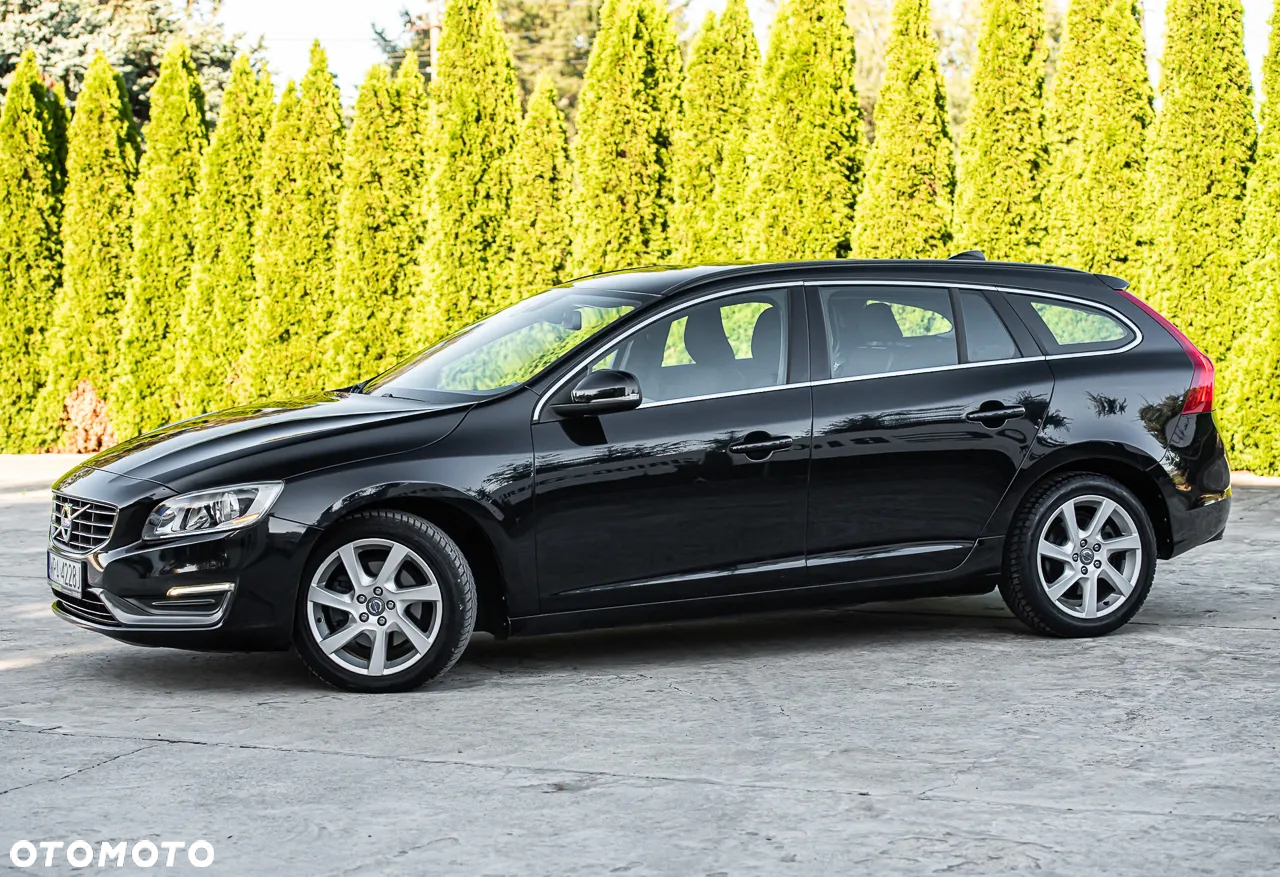 Volvo V60 D4 Momentum - 5