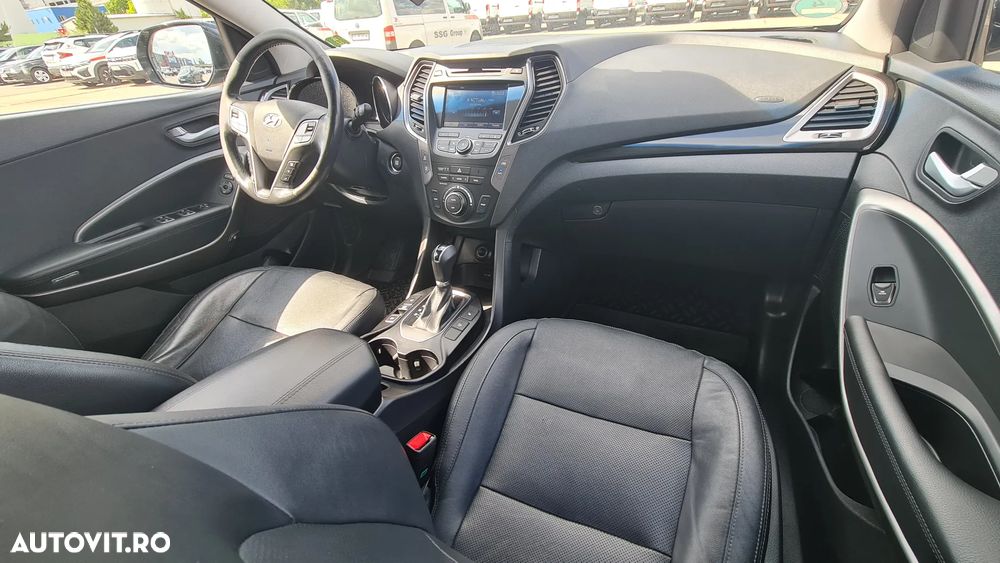 Hyundai Santa Fe 2.2 CRDi 4WD Luxury Pack+ - 11