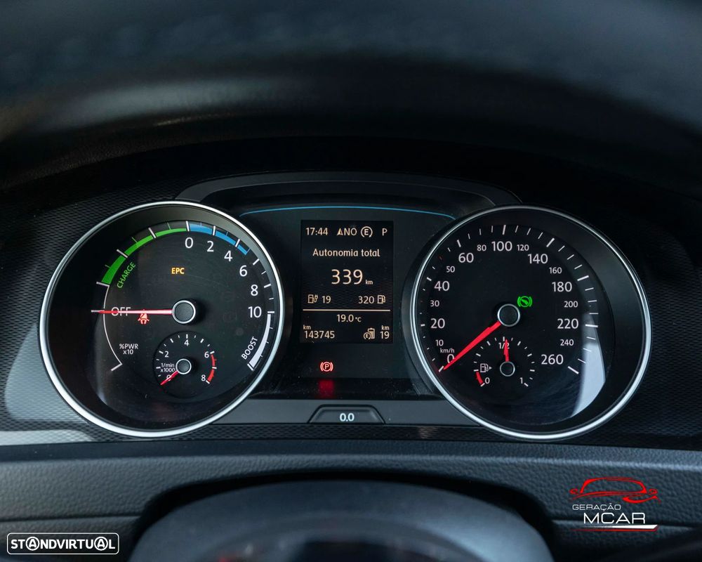 VW Golf 1.4 GTE Plug-in - 12
