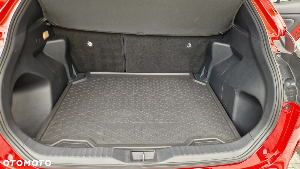 Toyota Yaris Cross Hybrid 1.5 Style AWD - 36
