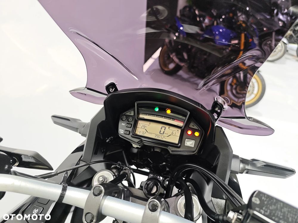 Honda VFR - 6