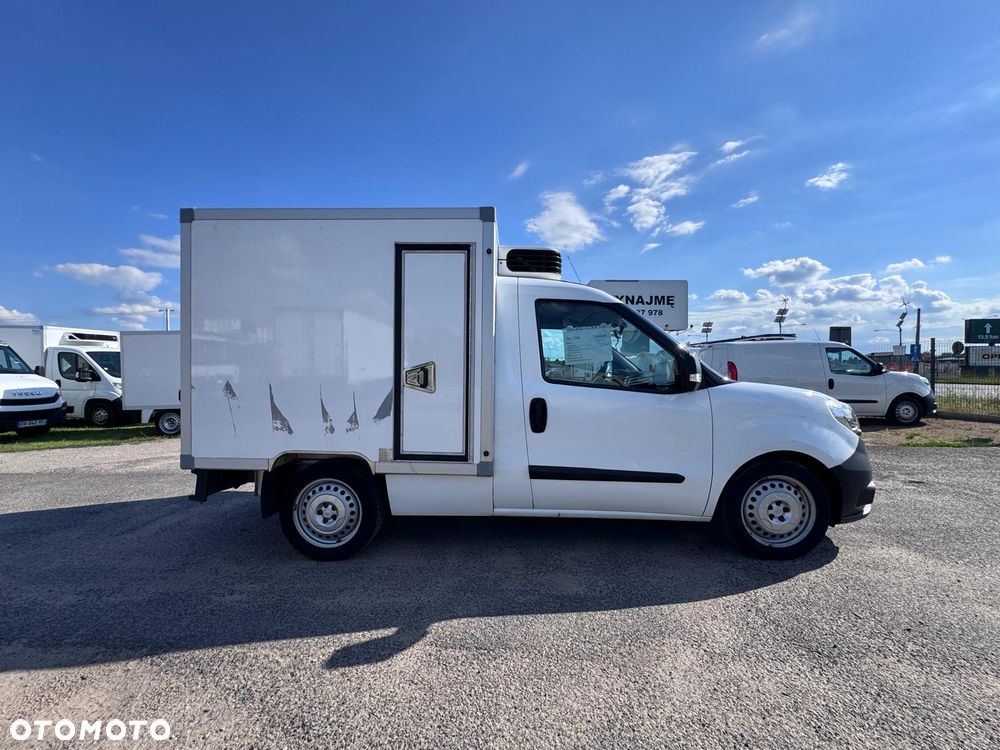 Fiat Doblo 1.6 MultiJet / Kontener / Chłodnia Carrier Xarios 200 (358) - 11