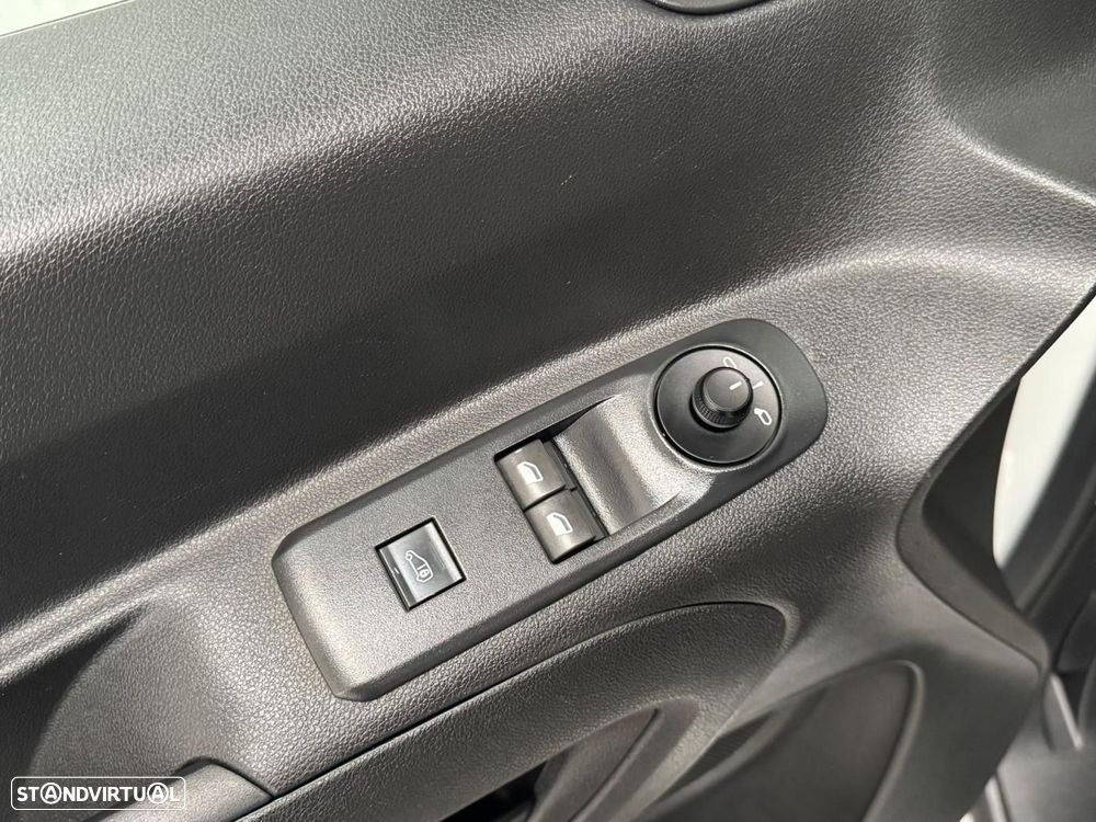 Toyota Proace City - 23