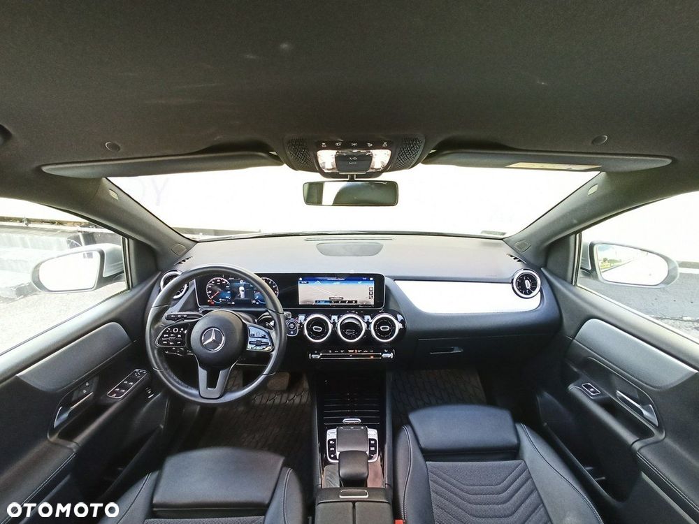 Mercedes-Benz Klasa B 220 4-Matic Progressive 7G-DCT - 16