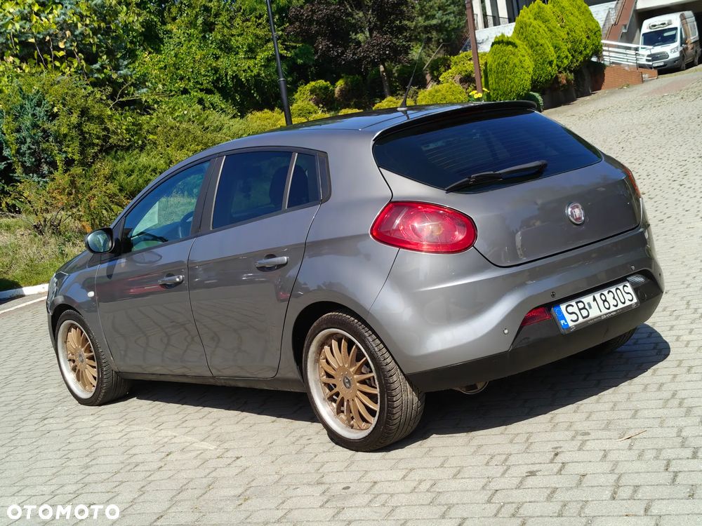 Lancia Delta 1.6 MJ Silver - 16