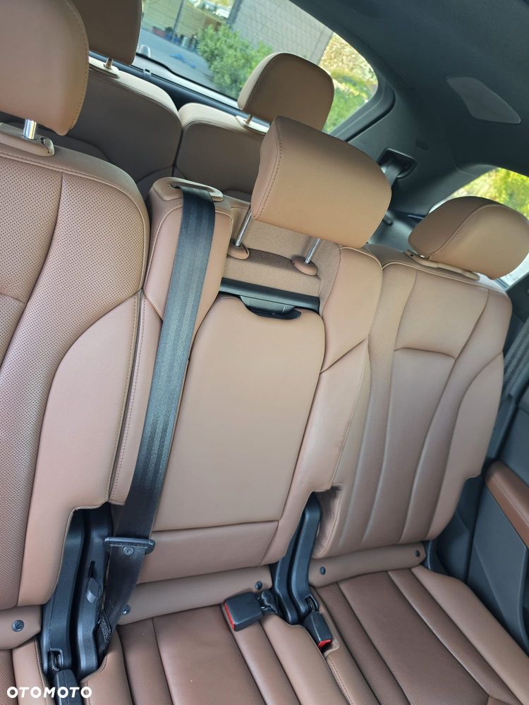 Audi Q7 55 TFSI quattro tiptronic - 8