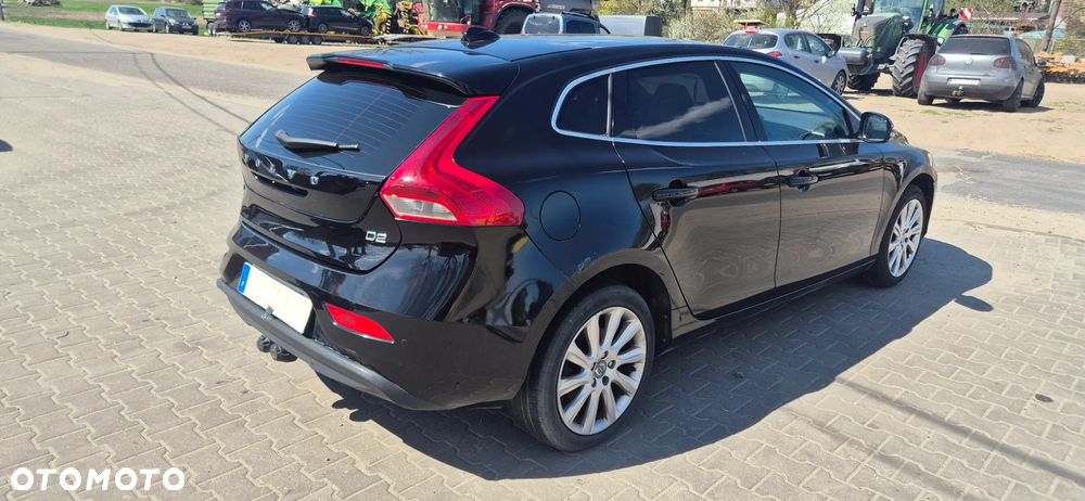 Volvo V40 D2 Base - 13