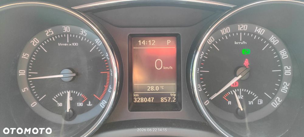 Skoda Superb 2.0 TDI Elegance DSG - 17
