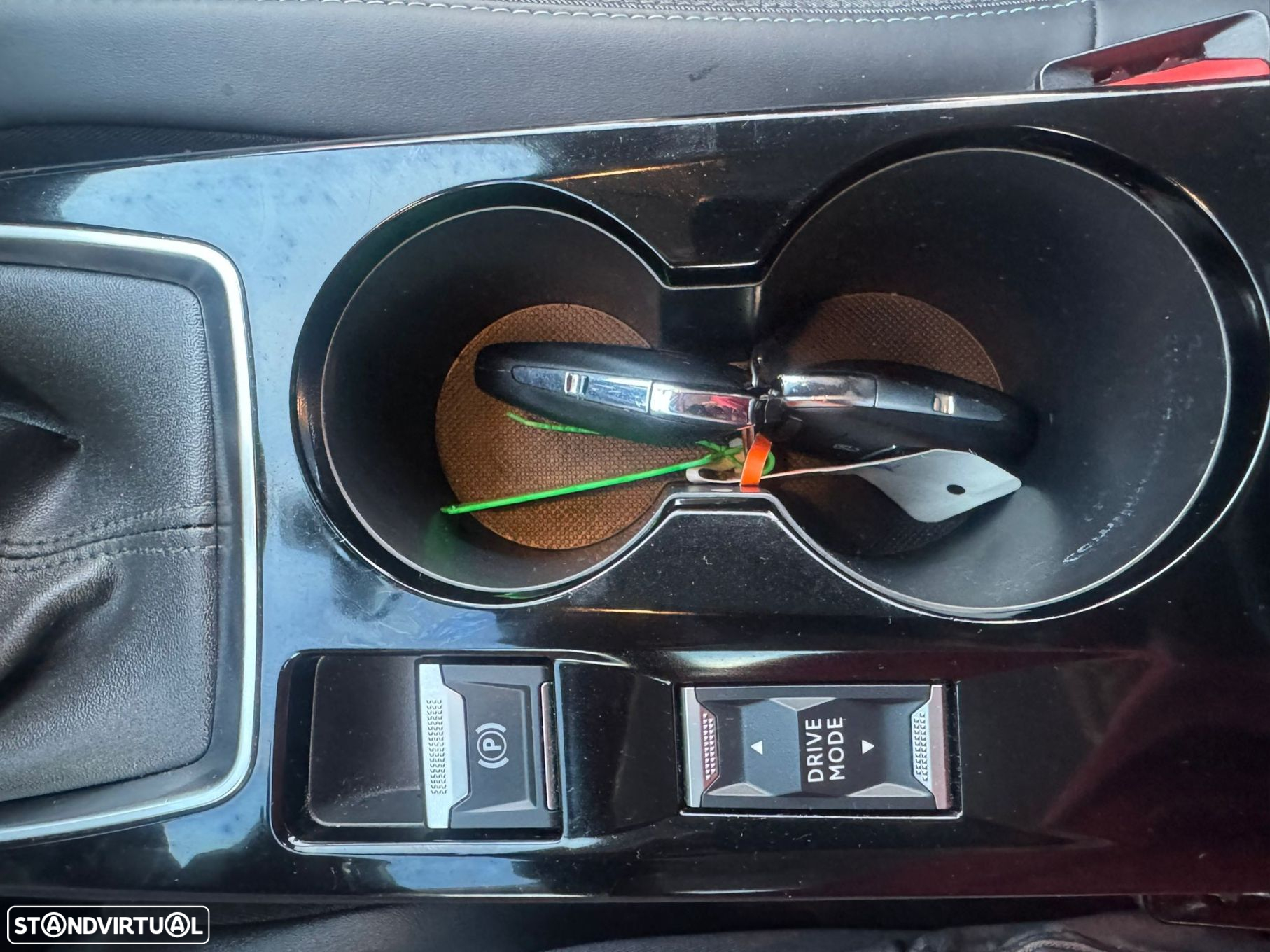 Peugeot 208 1.2 PureTech Allure Pack - 9