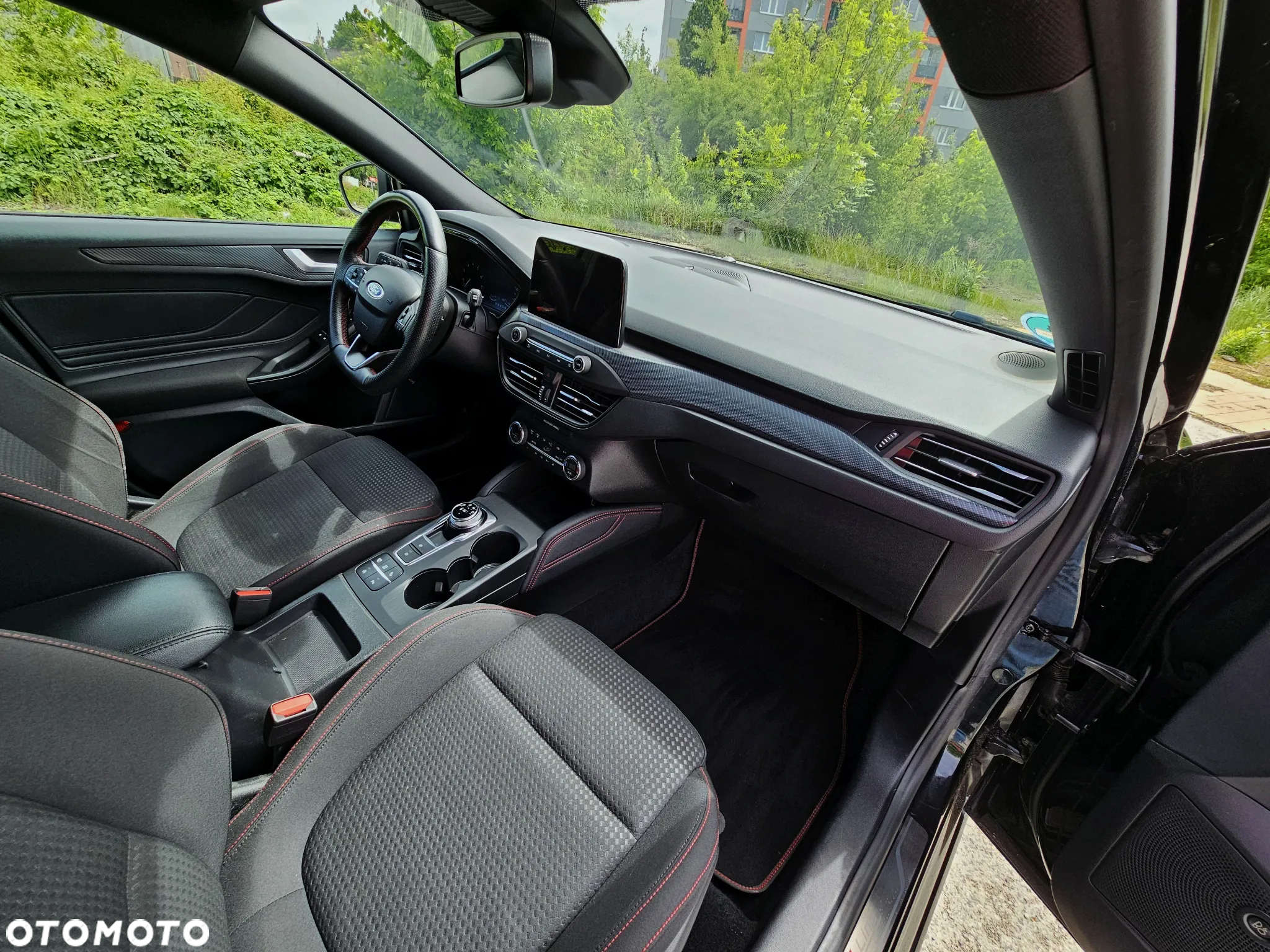 Ford Focus Turnier 1.5 EcoBoost Start-Stopp-System ST-LINE - 26