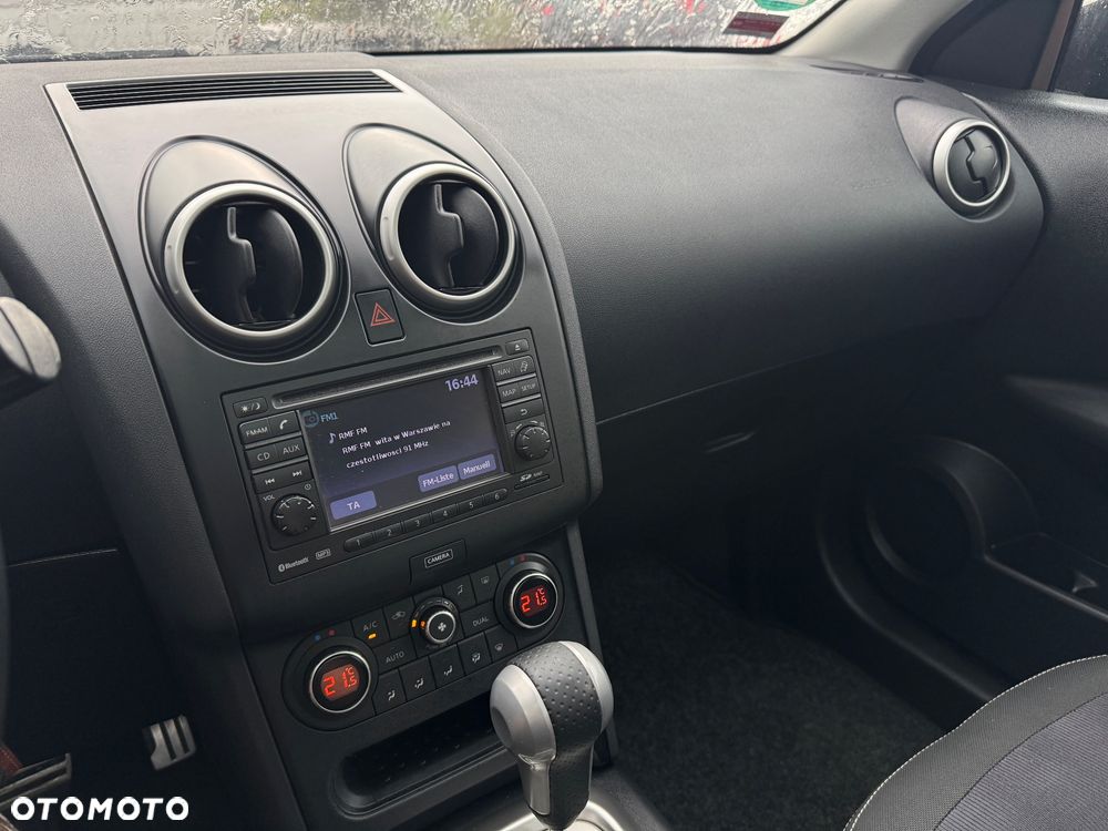 Nissan Qashqai 2.0 4x4 I-Way CVT - 18