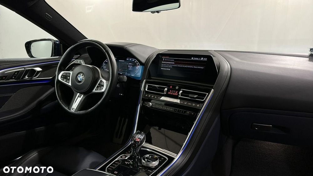 BMW Seria 8 - 10