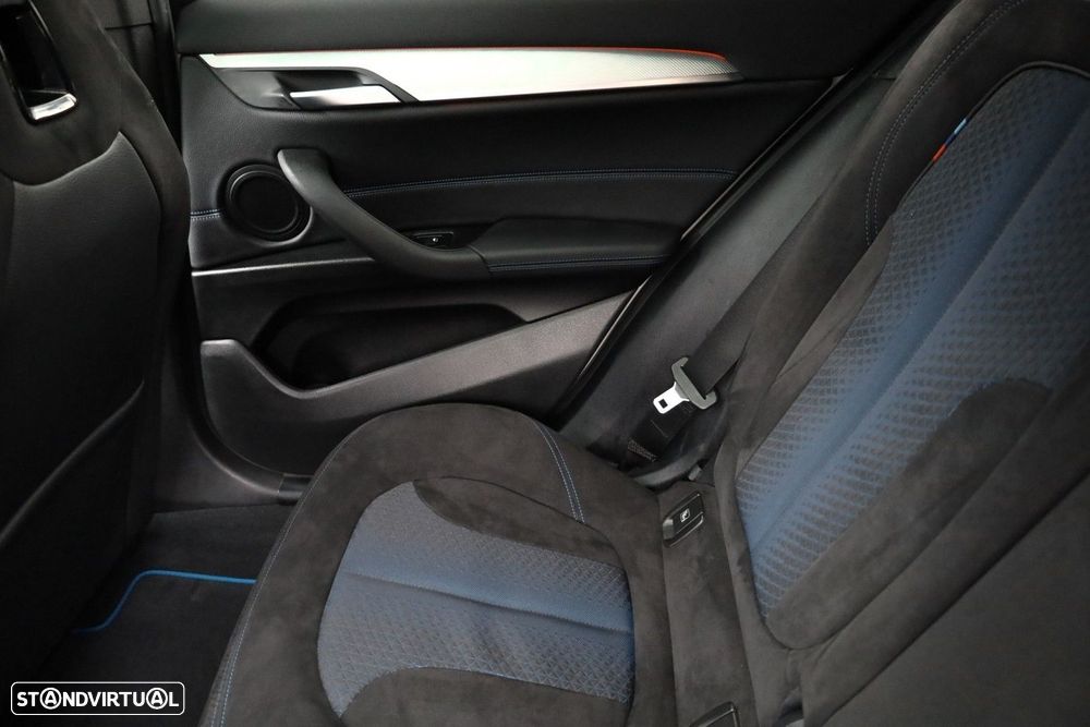 BMW X2 16 d sDrive Auto Pack M - 40