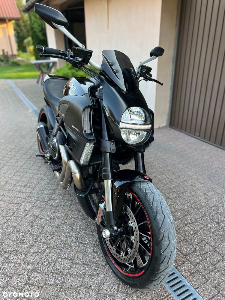 Ducati Diavel - 9