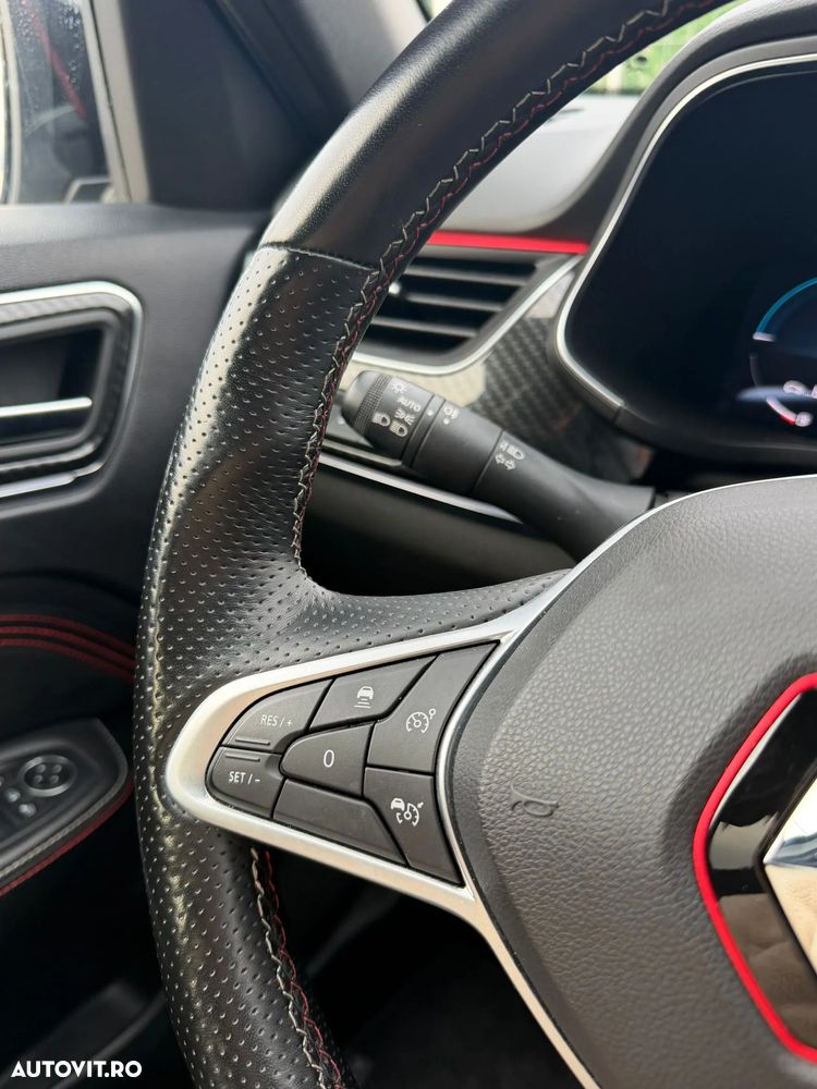 Renault Arkana E-TECH RS Line - 12