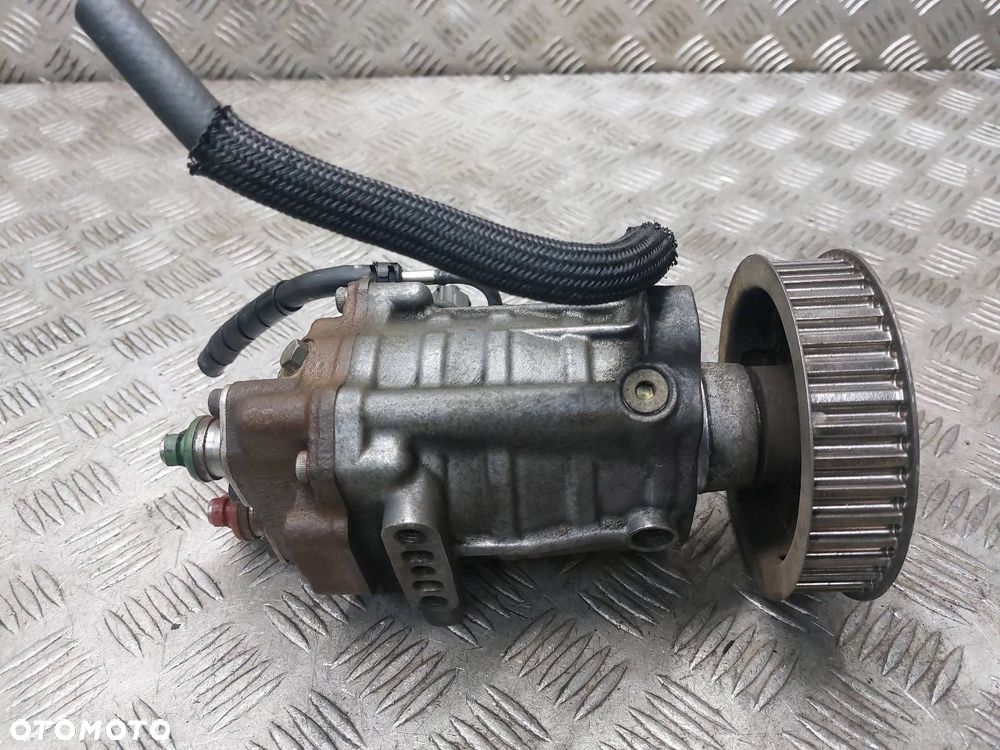 POMPA WTRYSKOWA TOYOTA COROLLA E12 2.0 D4D 22100-27010 - 1