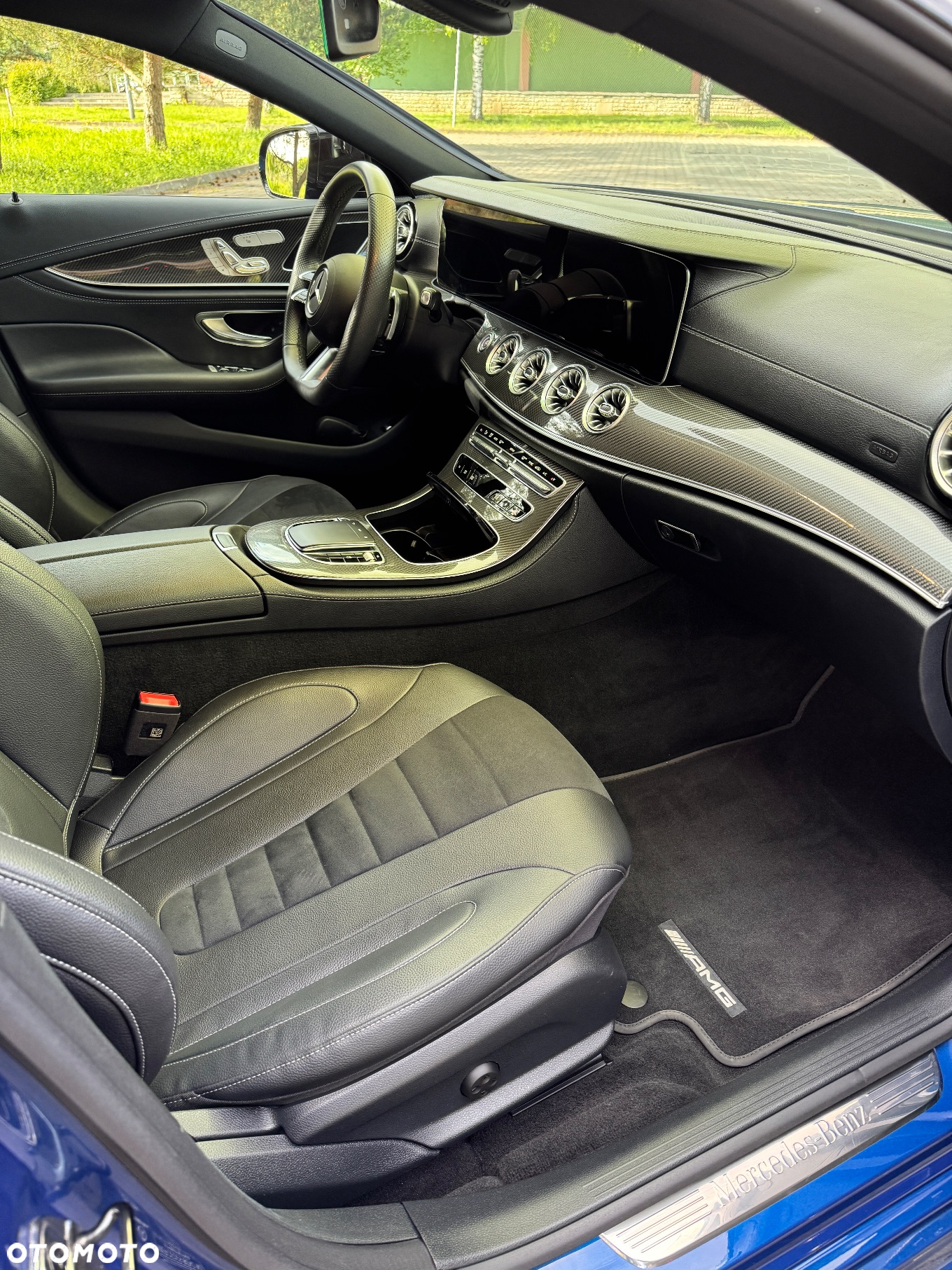 Mercedes-Benz CLS 300 d 4Matic 9G-TRONIC AMG Line - 18