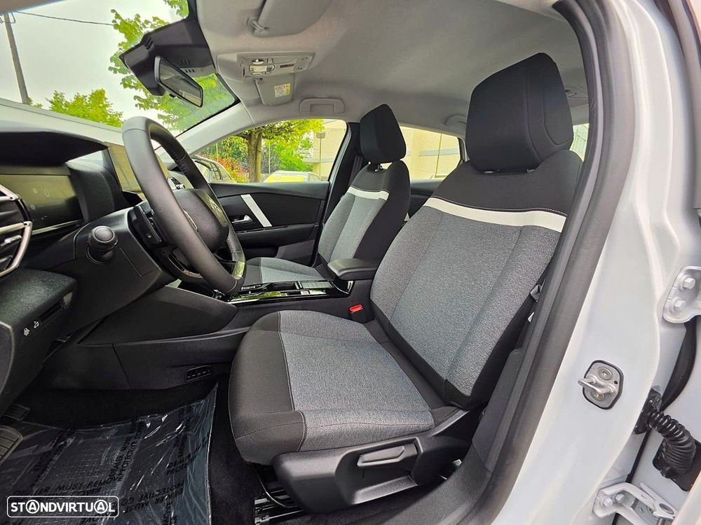 Citroën C4 X 1.2 Hybrid Max e-DSC6 - 11