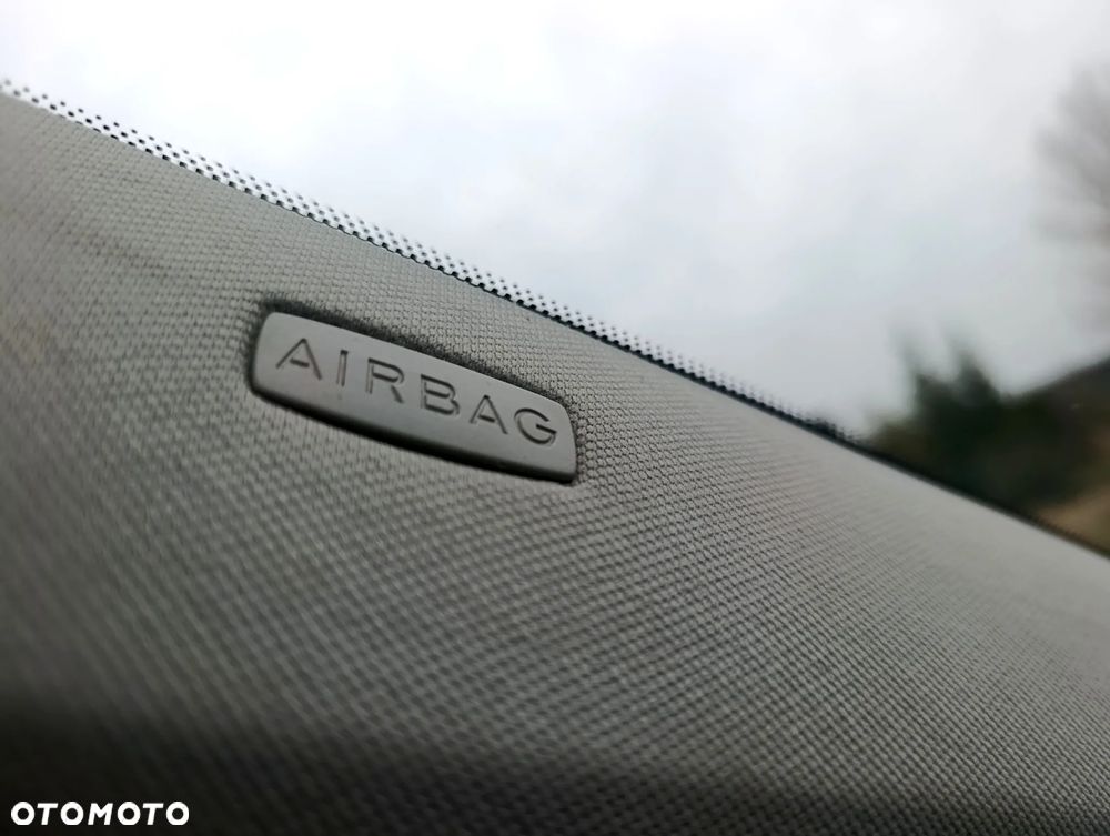 Volkswagen Touran 1.9 TDI DPF United - 22