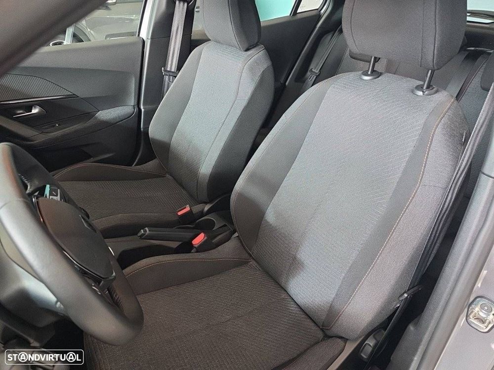 Peugeot 2008 1.2 PureTech Style - 12