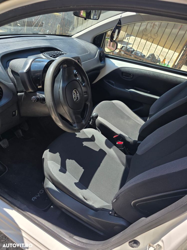 Toyota Aygo 1.0 X - 5